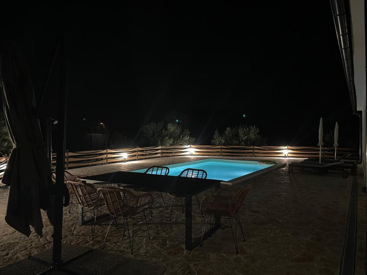 Wonderful Holiday House Bruno With Heated Pool Zadar Luaran gambar