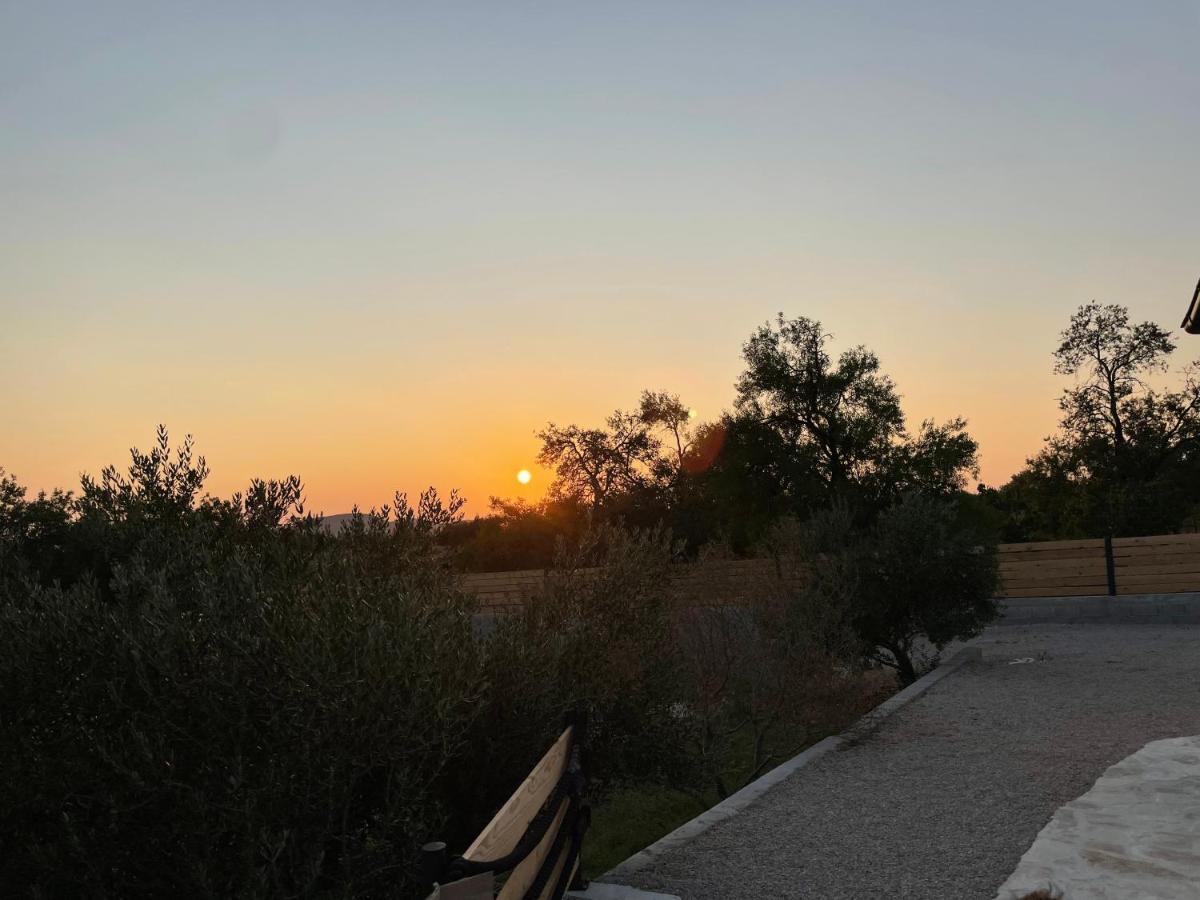 Wonderful Holiday House Bruno With Heated Pool Zadar Luaran gambar
