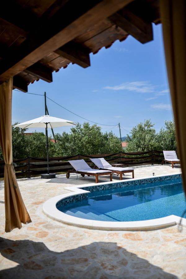 Wonderful Holiday House Bruno With Heated Pool Zadar Luaran gambar