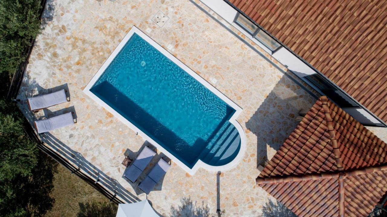Wonderful Holiday House Bruno With Heated Pool Zadar Luaran gambar